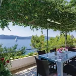 Two-bedroom In Ratac 아파트 오라사크