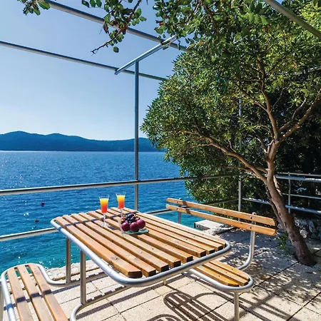 Two-bedroom In Ratac *