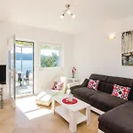 Апартаменты Two-bedroom In Ratac *
