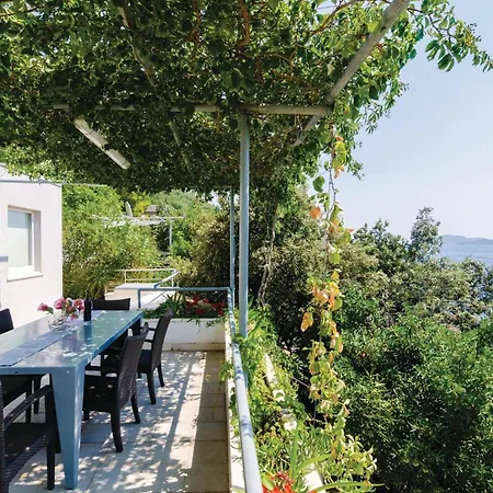 Two-bedroom In Ratac