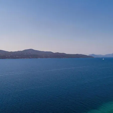 דירה Two-bedroom In Ratac אורסאץ