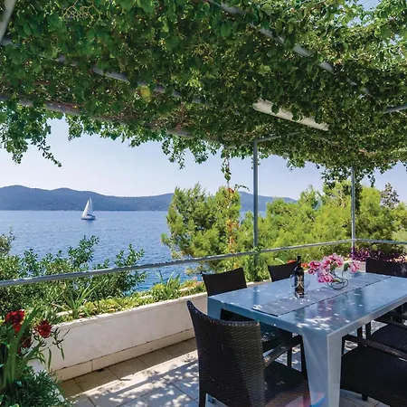 Two-bedroom In Ratac דירה אורסאץ