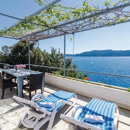 Two-bedroom In Ratac