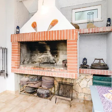 Two-bedroom In Ratac דירה אורסאץ